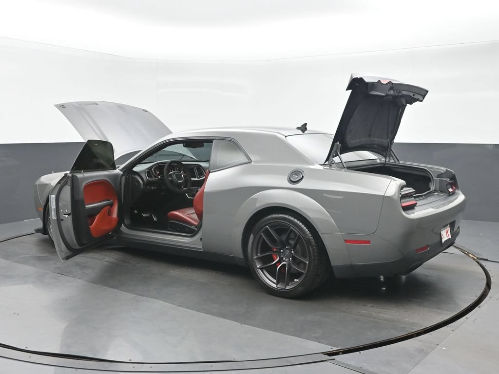 Used 2019 Dodge Challenger SRT Hellcat w/ Widebody Package RWD image 40