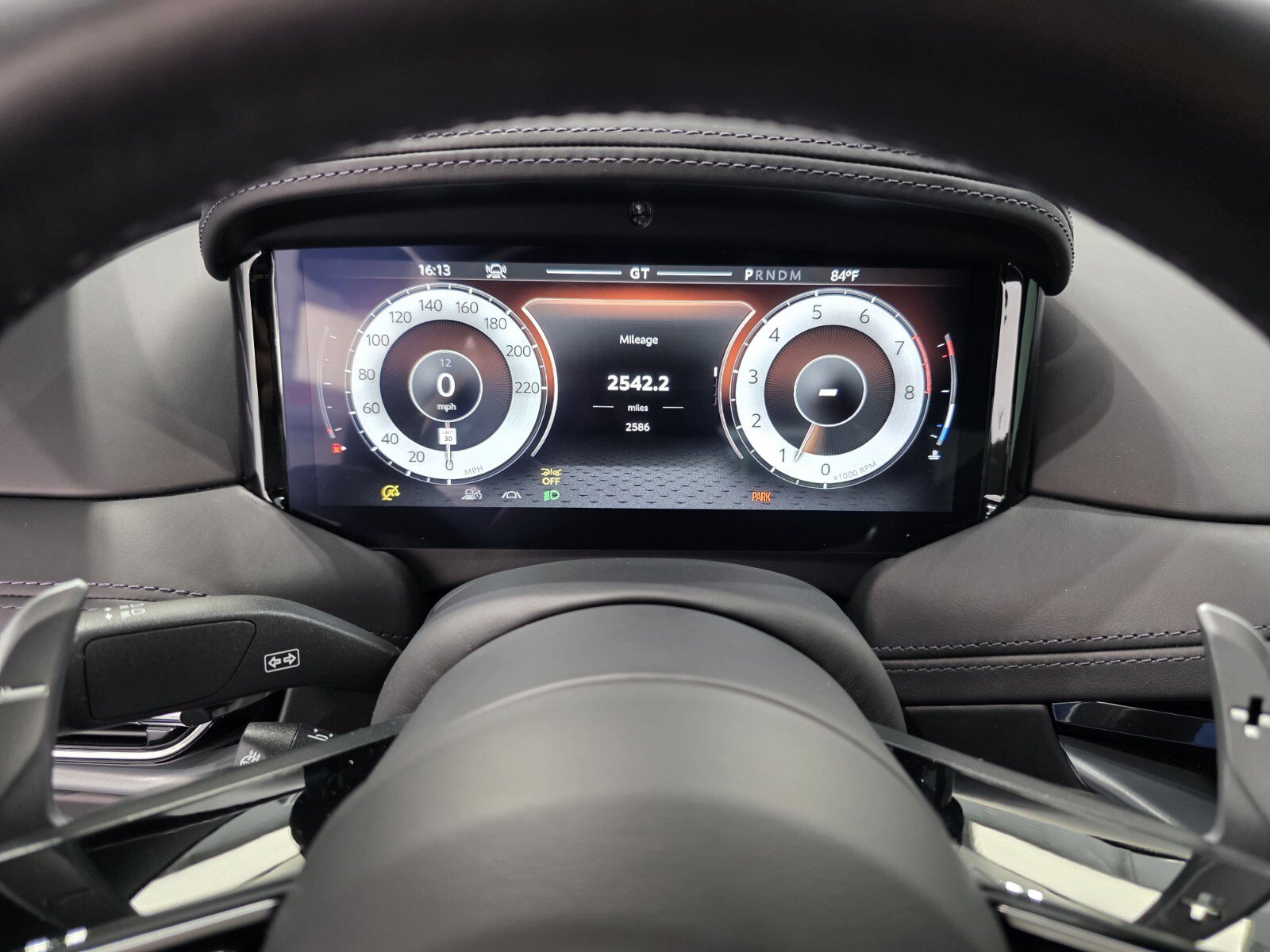 Used 2024 Aston Martin DB12 Coupe RWD image 6