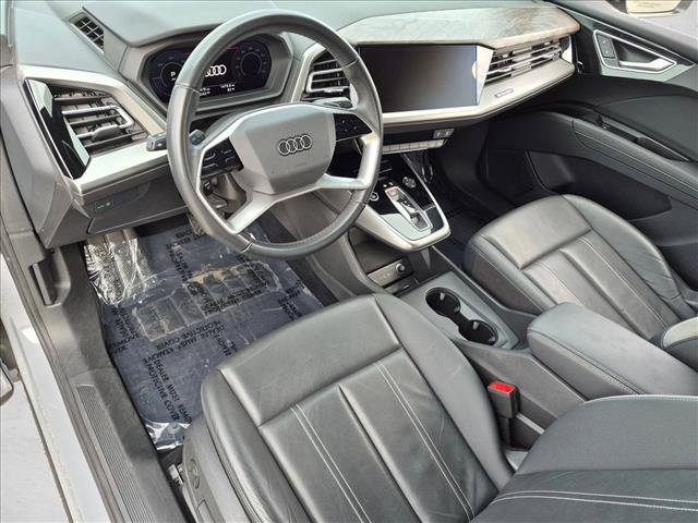 Used 2023 Audi Q4 e-tron Premium Plus w/ Premium Plus RWD image 9