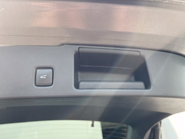 Used 2024 Ford Escape ST-Line w/ Tech Pack #1 AWD/4WD image 30