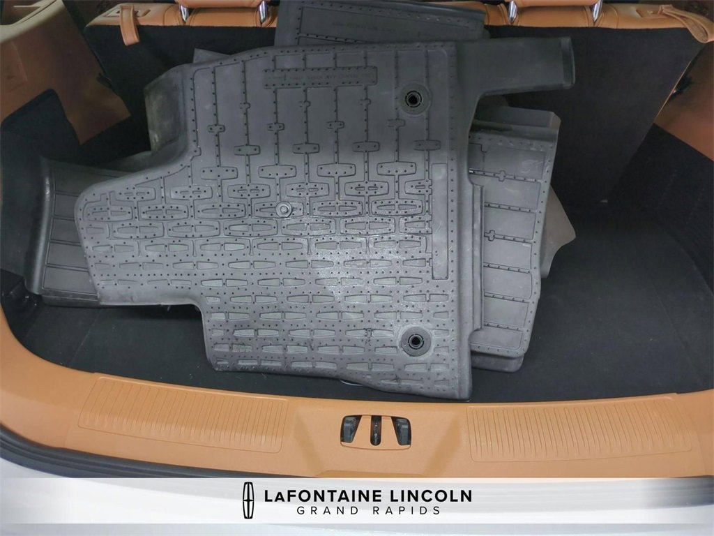 Certified 2023 Lincoln Aviator Black Label w/ Dynamic Handling Package image 30