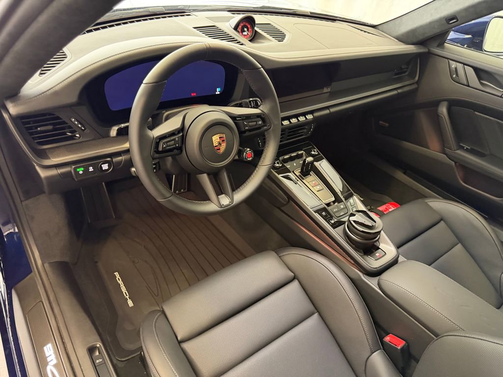 New 2026 Porsche 911 Carrera GTS RWD image 4