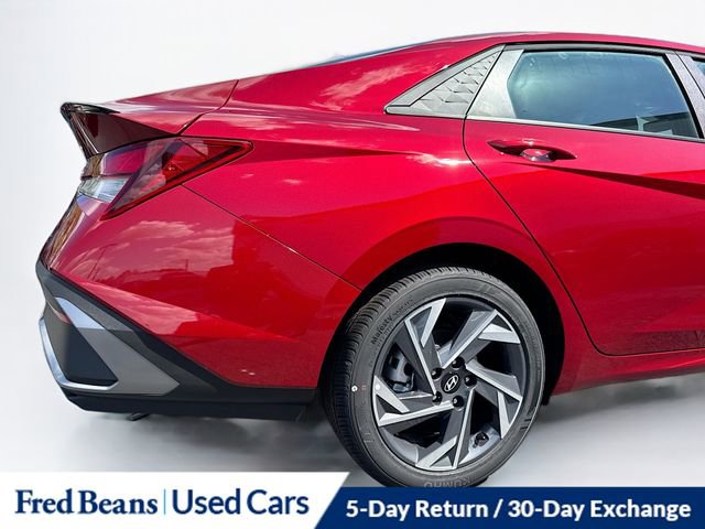 Used 2025 Hyundai Elantra Sport image 36