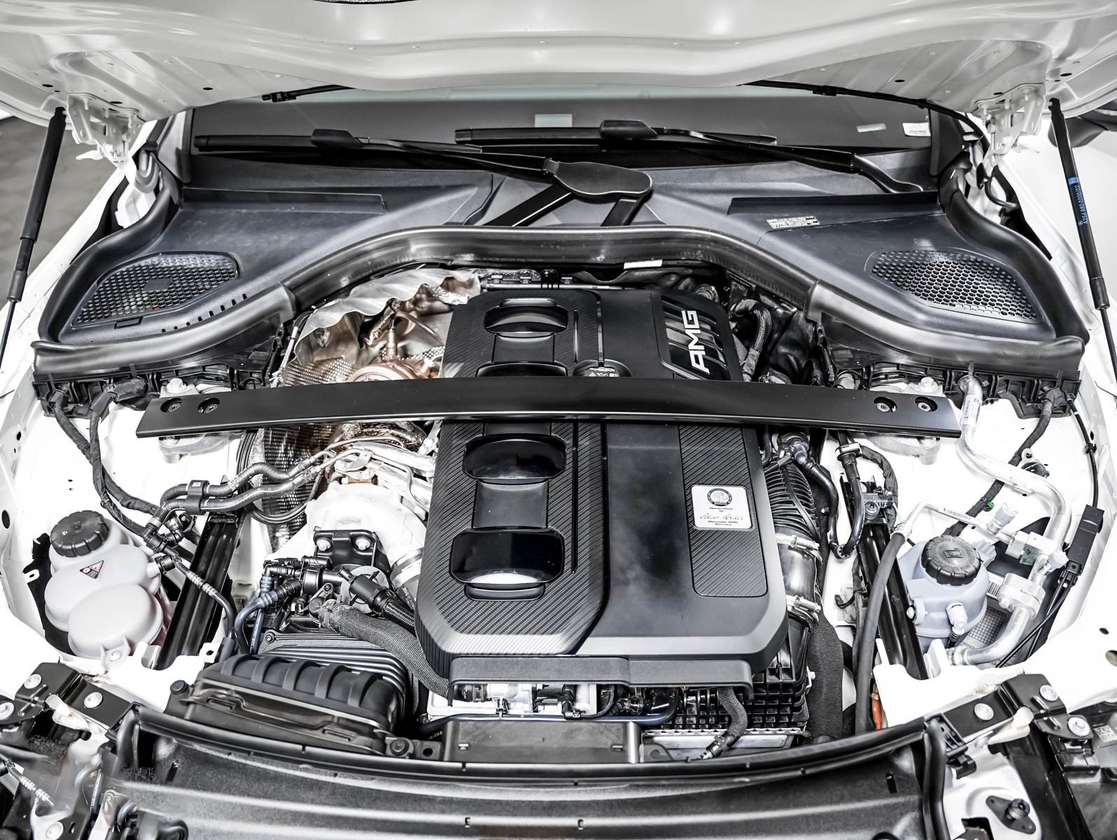 Certified 2026 Mercedes-Benz GLC 43 AMG 4MATIC image 3