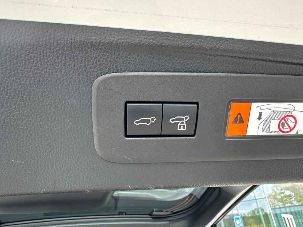 Used 2024 Lexus GX 550 image 19