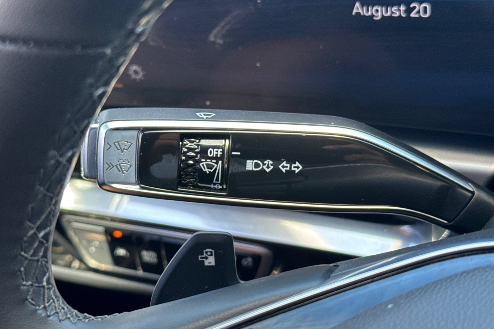 Certified 2024 Cadillac Lyriq Tech w/ Driver Assist Package AWD/4WD image 34