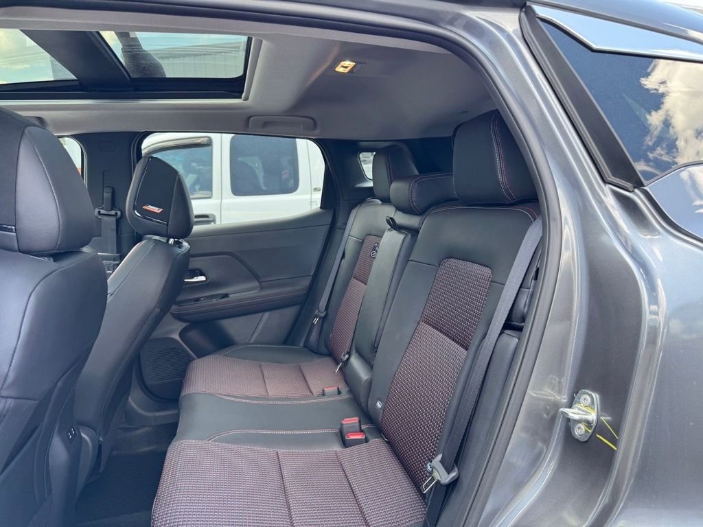 New 2025 Nissan Kicks SR w/ SR Premium Package image 12