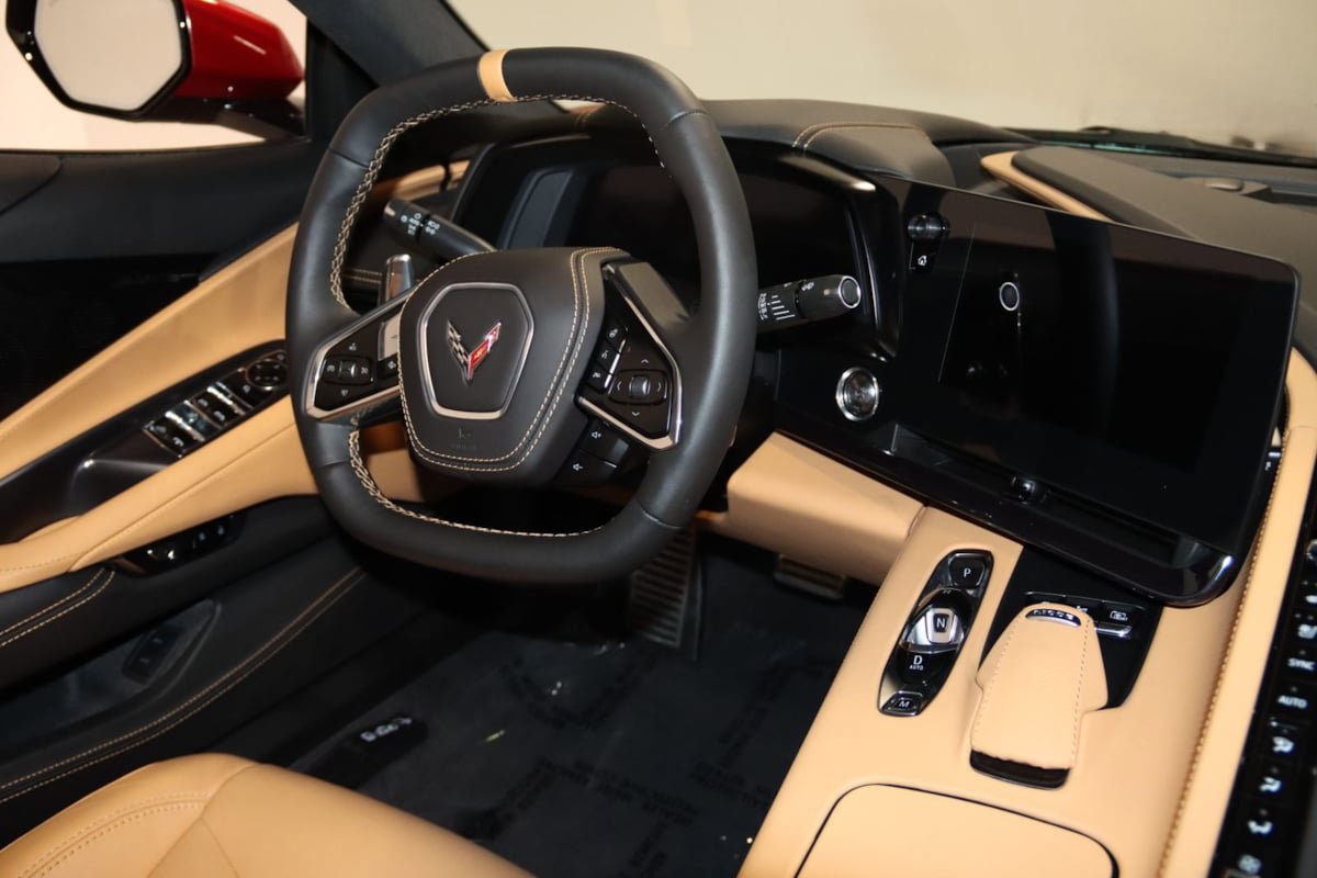 Used 2024 Chevrolet Corvette Stingray Premium Conv w/ Stealth Interior Trim Package image 64