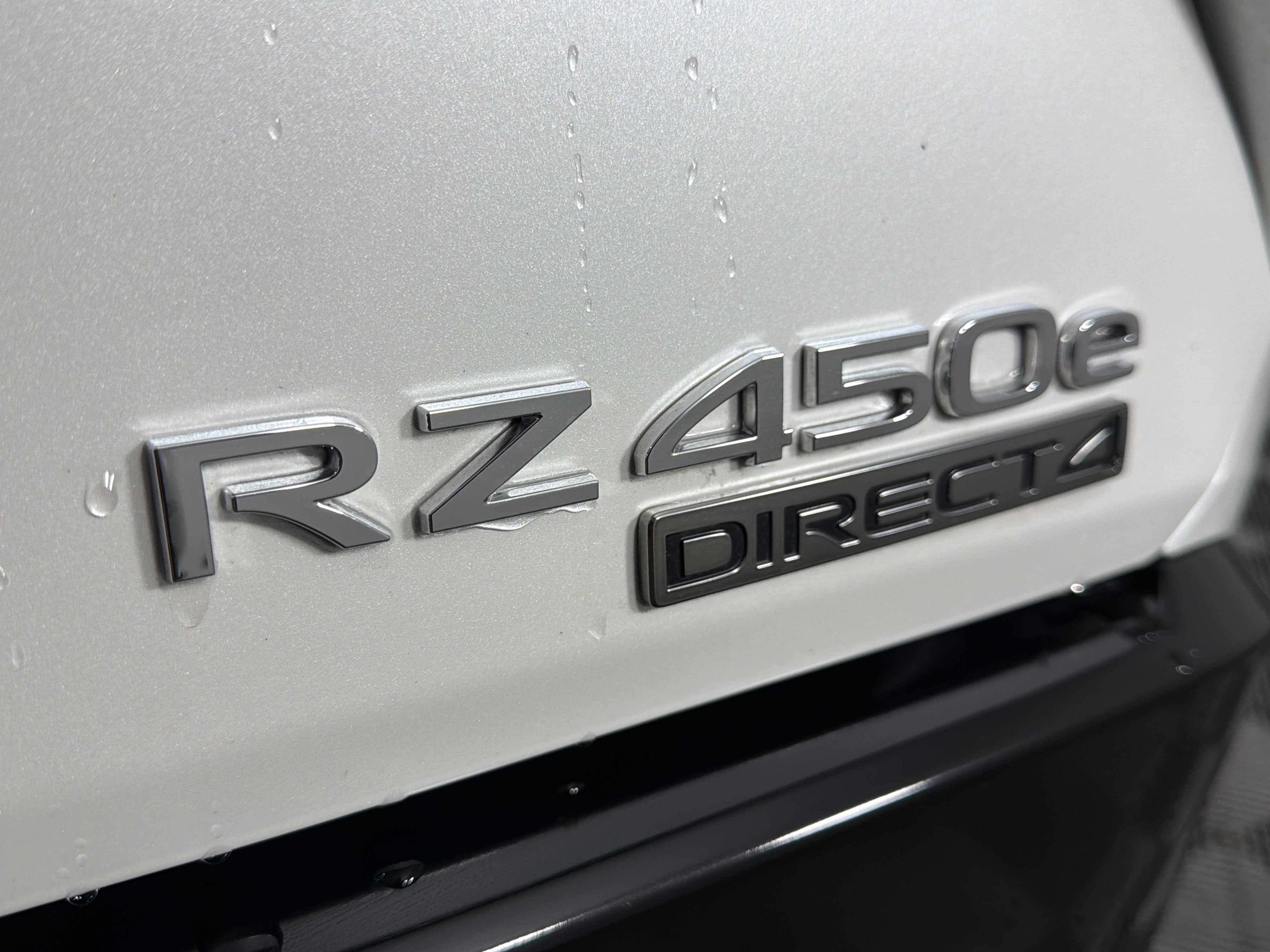 Used 2025 Lexus RZ 450e w/ Accessory Package (Z2) image 24