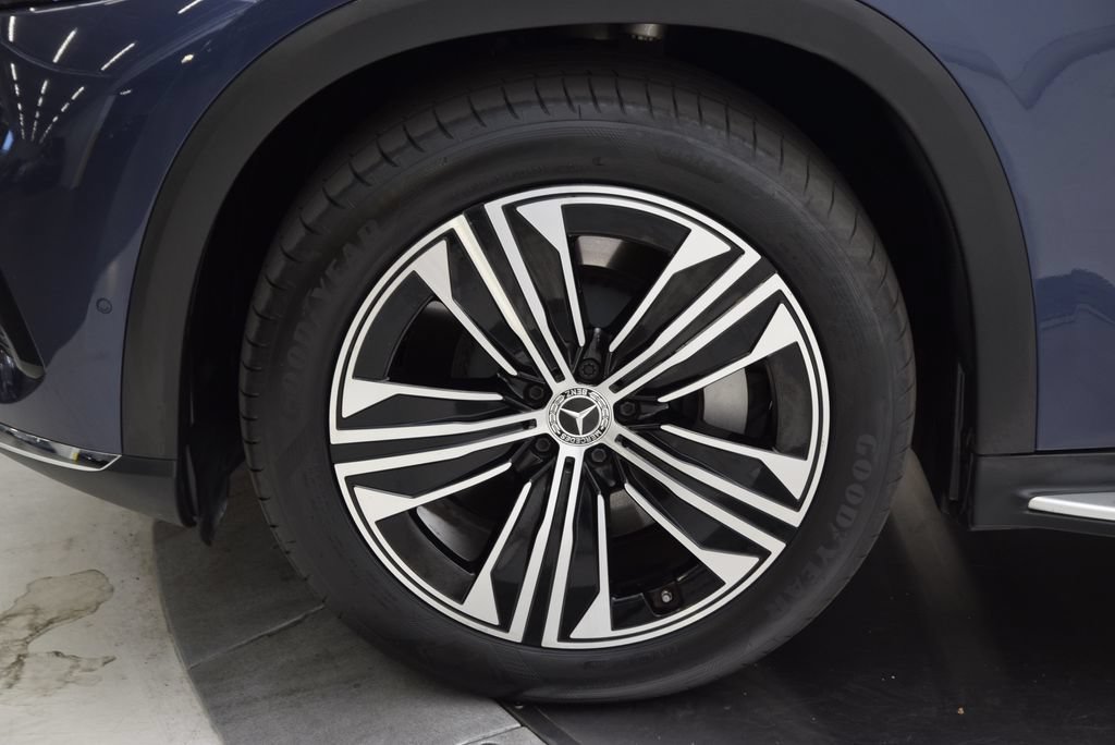 Certified 2024 Mercedes-Benz EQS 450+ SUV image 12