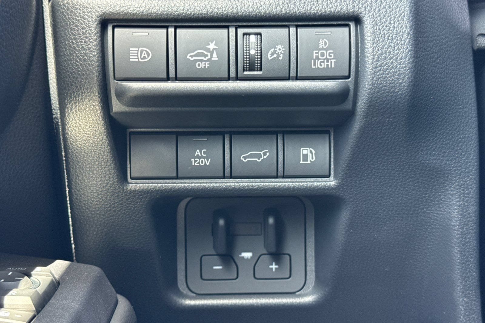 New 2027 Toyota Land Cruiser AWD/4WD image 30