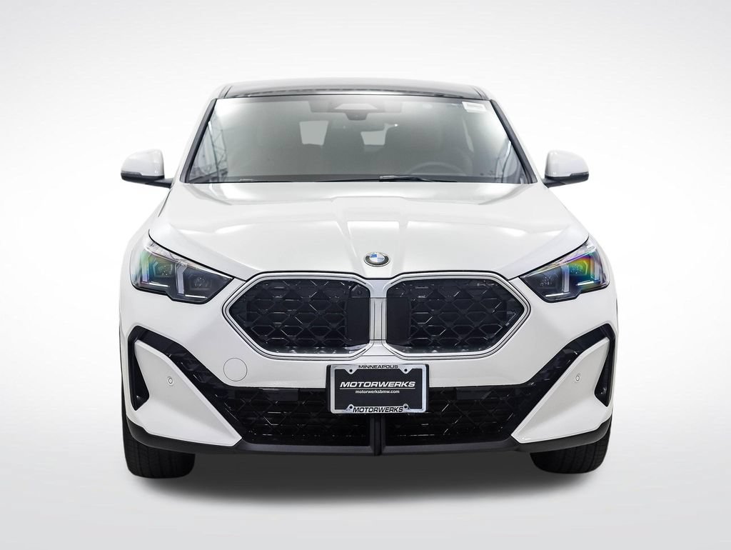 New 2026 BMW X2 xDrive28i w/ Technology Package AWD/4WD image 8