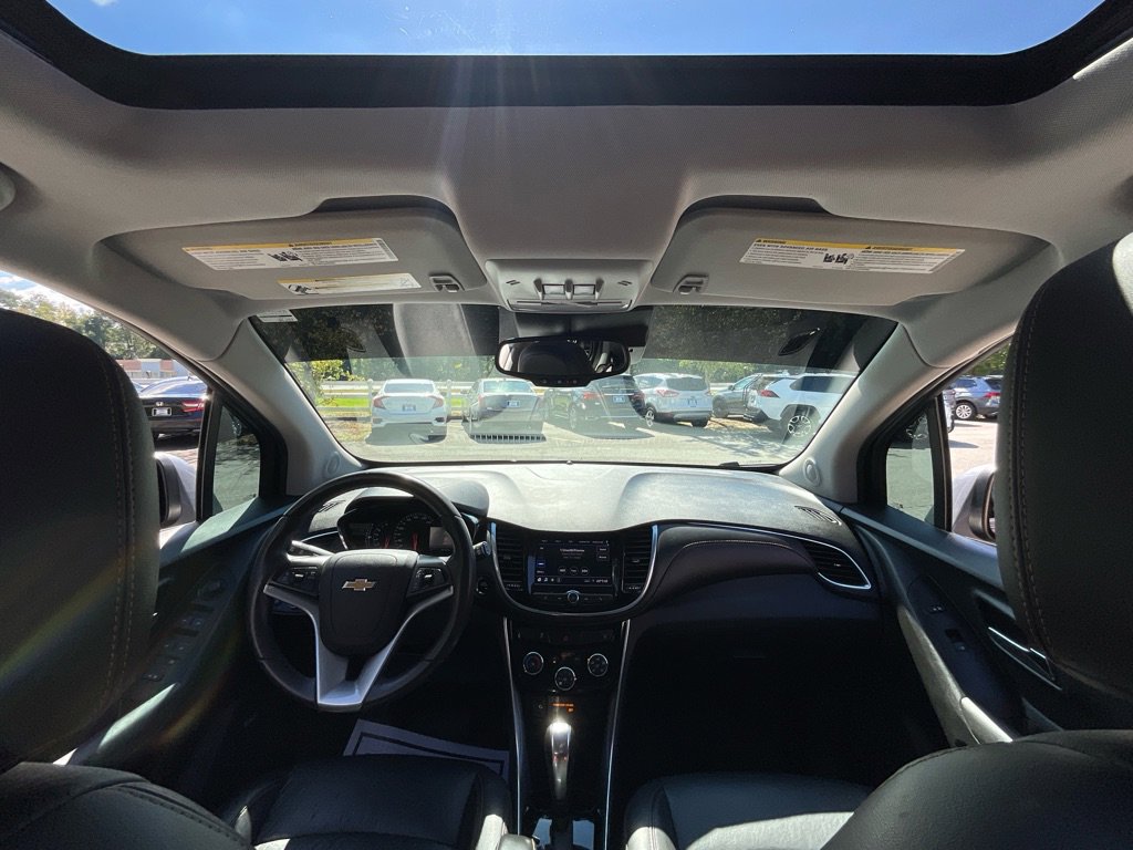 Used 2020 Chevrolet Trax Premier image 19