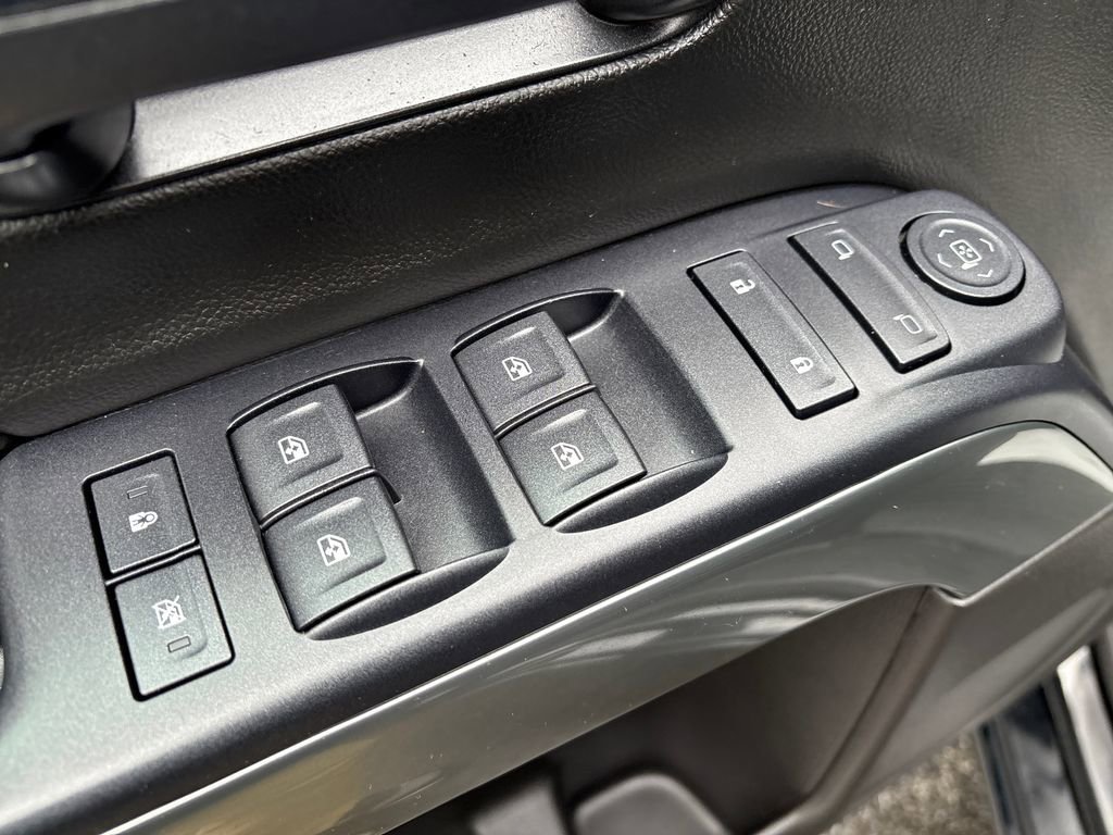 Used 2015 Chevrolet Silverado 1500 LT w/ All Star Edition AWD/4WD image 13