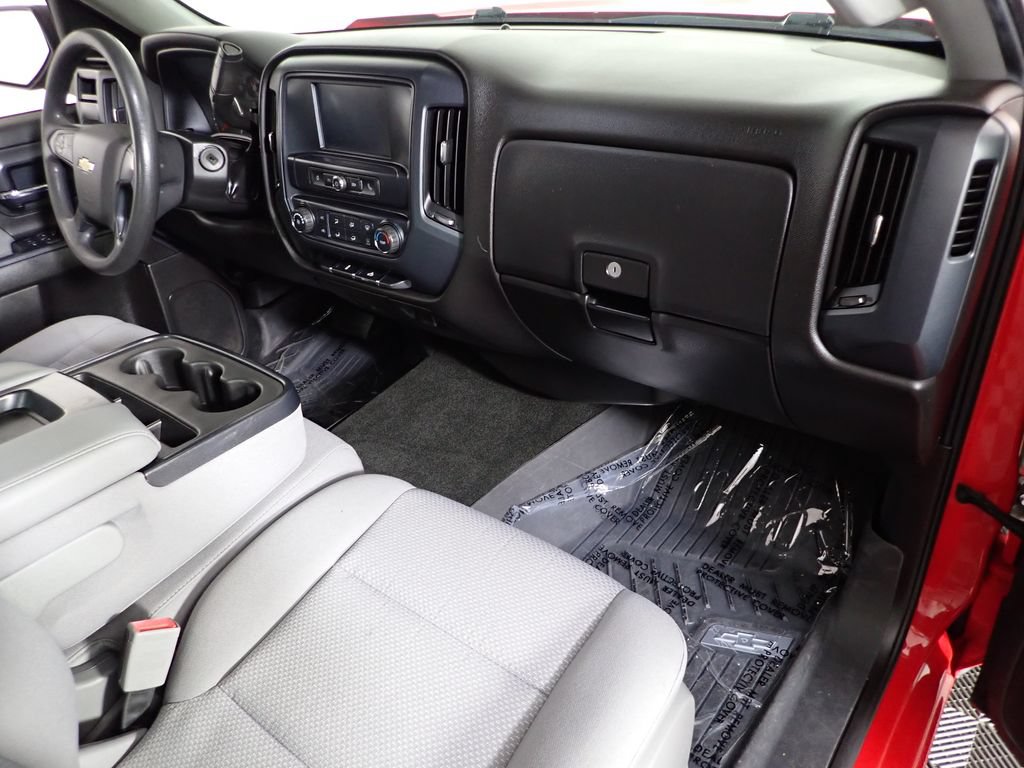 Used 2018 Chevrolet Silverado 1500 Custom w/ Custom Convenience Package RWD image 38