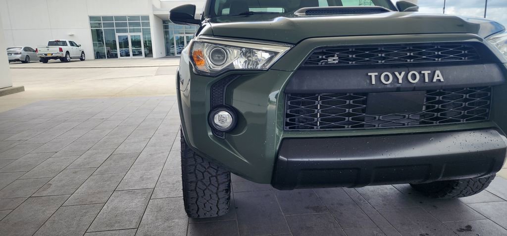 Used 2020 Toyota 4Runner TRD Pro AWD/4WD image 4