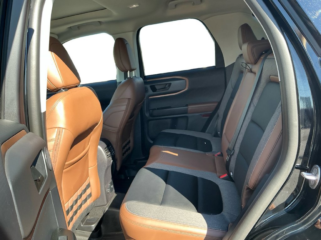 Used 2024 Ford Bronco Sport Outer Banks w/ Tech Package AWD/4WD image 21