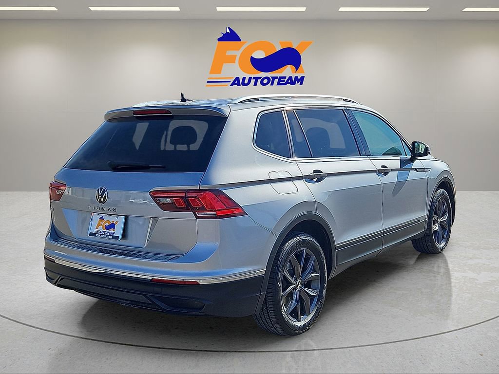 Used 2023 Volkswagen Tiguan SE FWD image 5