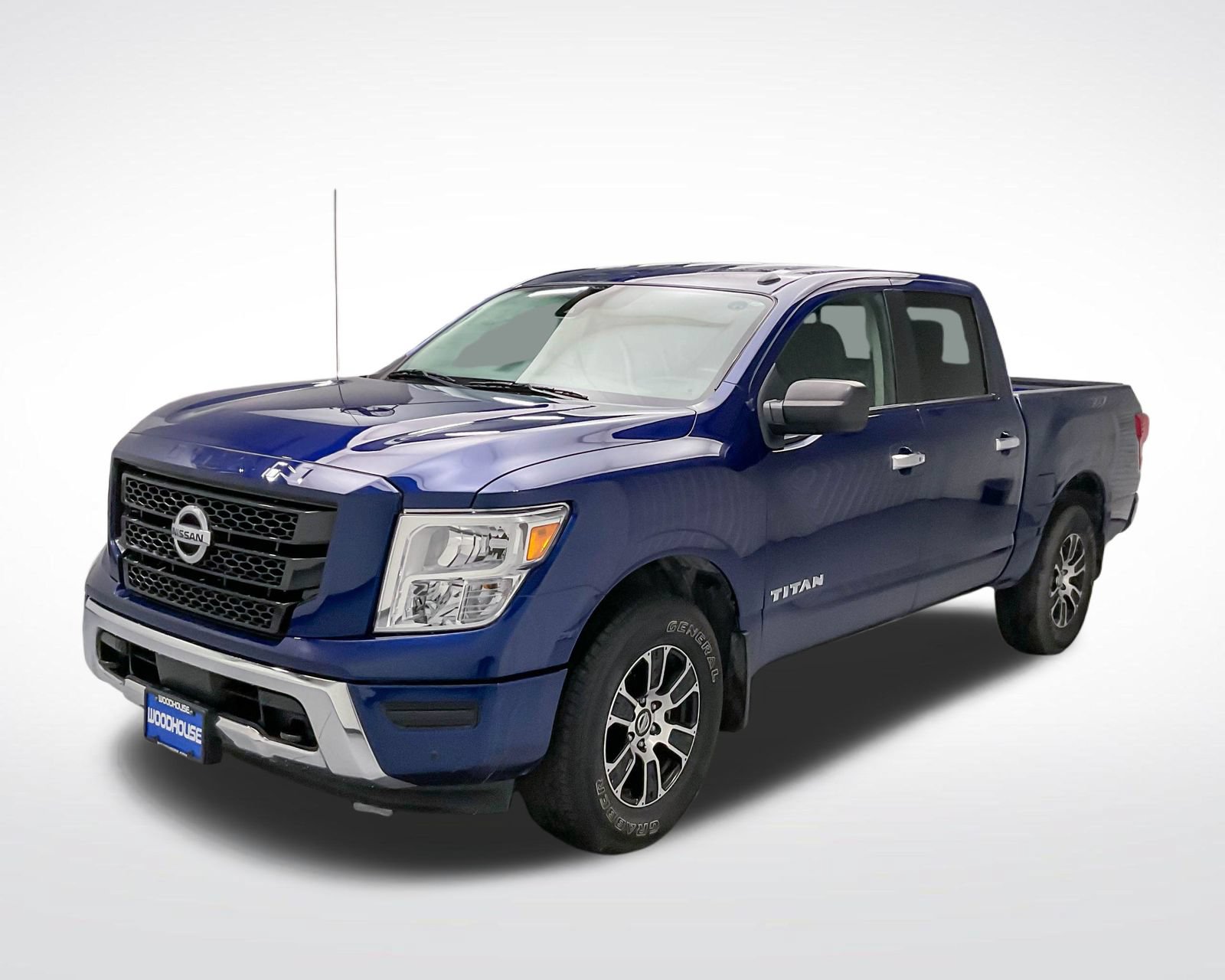 Used 2021 Nissan Titan SV w/ SV Convenience Package