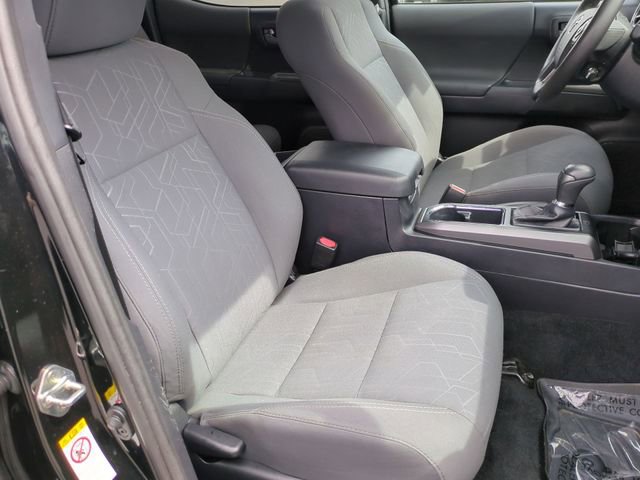 Used 2018 Toyota Tacoma TRD Sport image 23