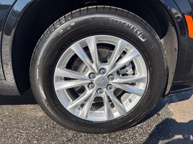 Used 2025 Cadillac XT6 Luxury FWD image 32