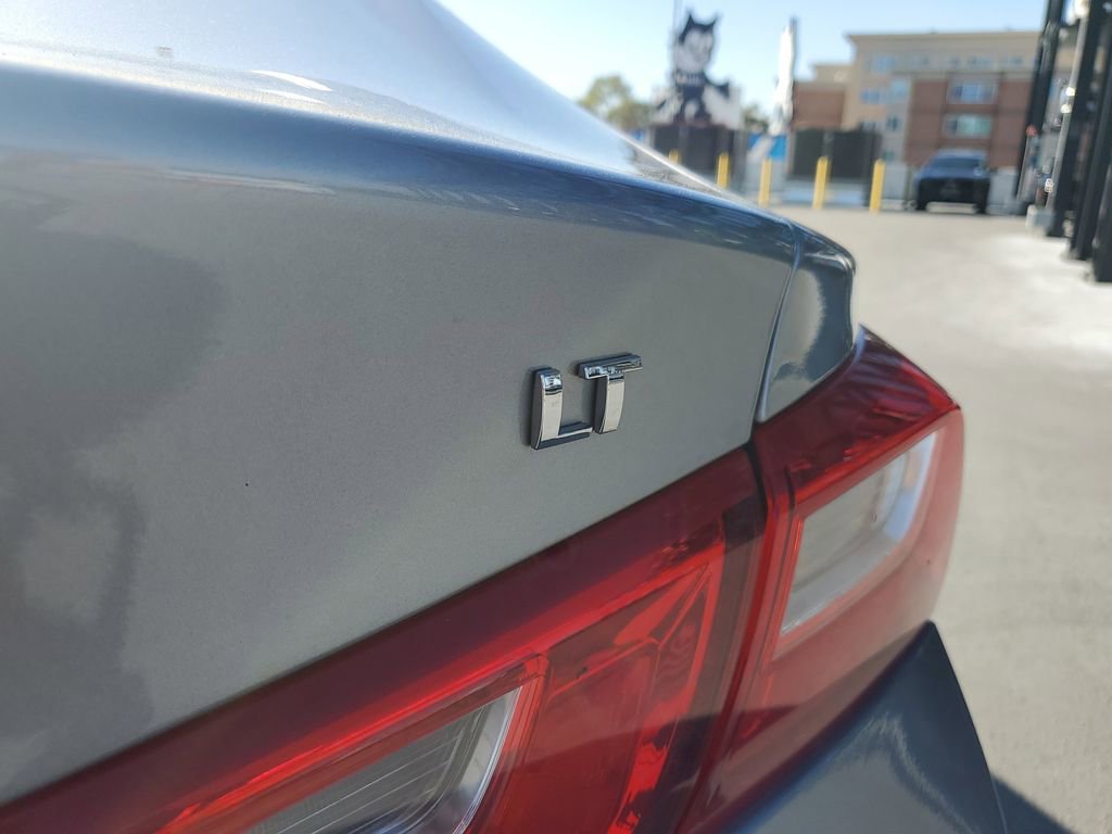 Used 2024 Chevrolet Malibu LT image 8