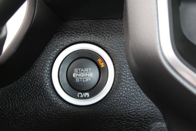 Used 2025 RAM 3500 Big Horn AWD/4WD image 37