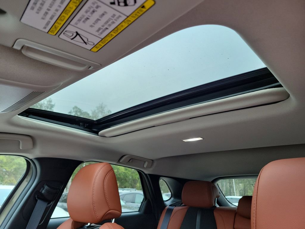 Certified 2025 MAZDA CX-30 Carbon image 36