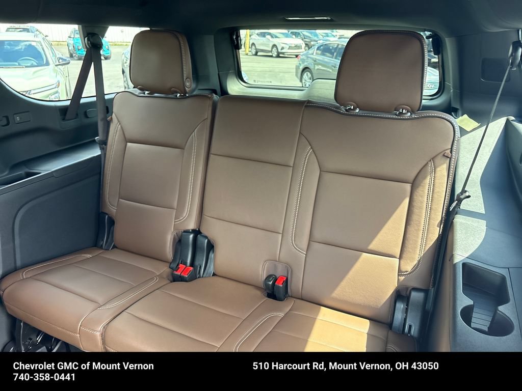New 2026 Chevrolet Suburban High Country AWD/4WD image 34