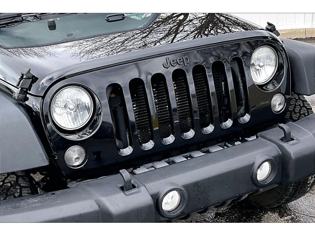 Used 2015 Jeep Wrangler Sport image 29