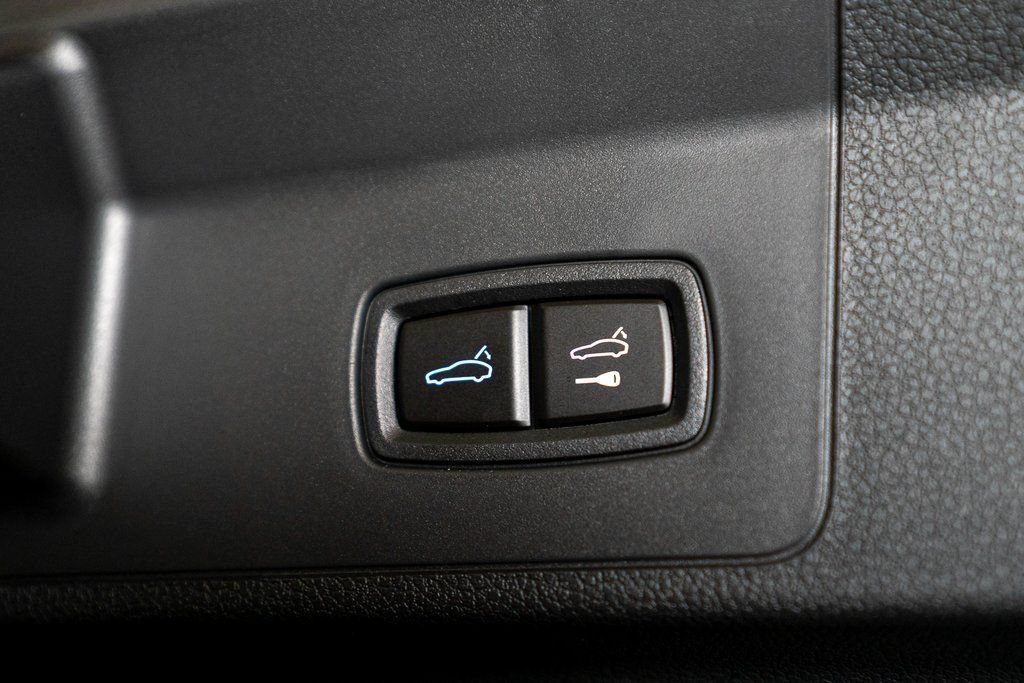 New 2026 Porsche Panamera 4 AWD/4WD image 39