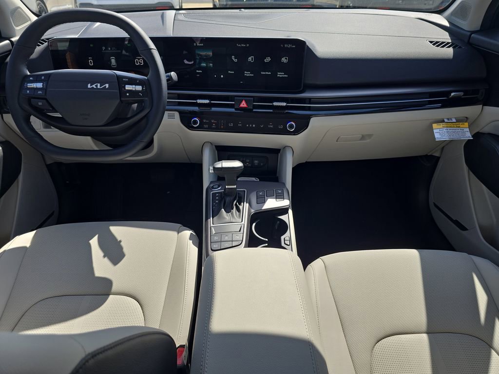 New 2026 Kia Sportage EX image 13