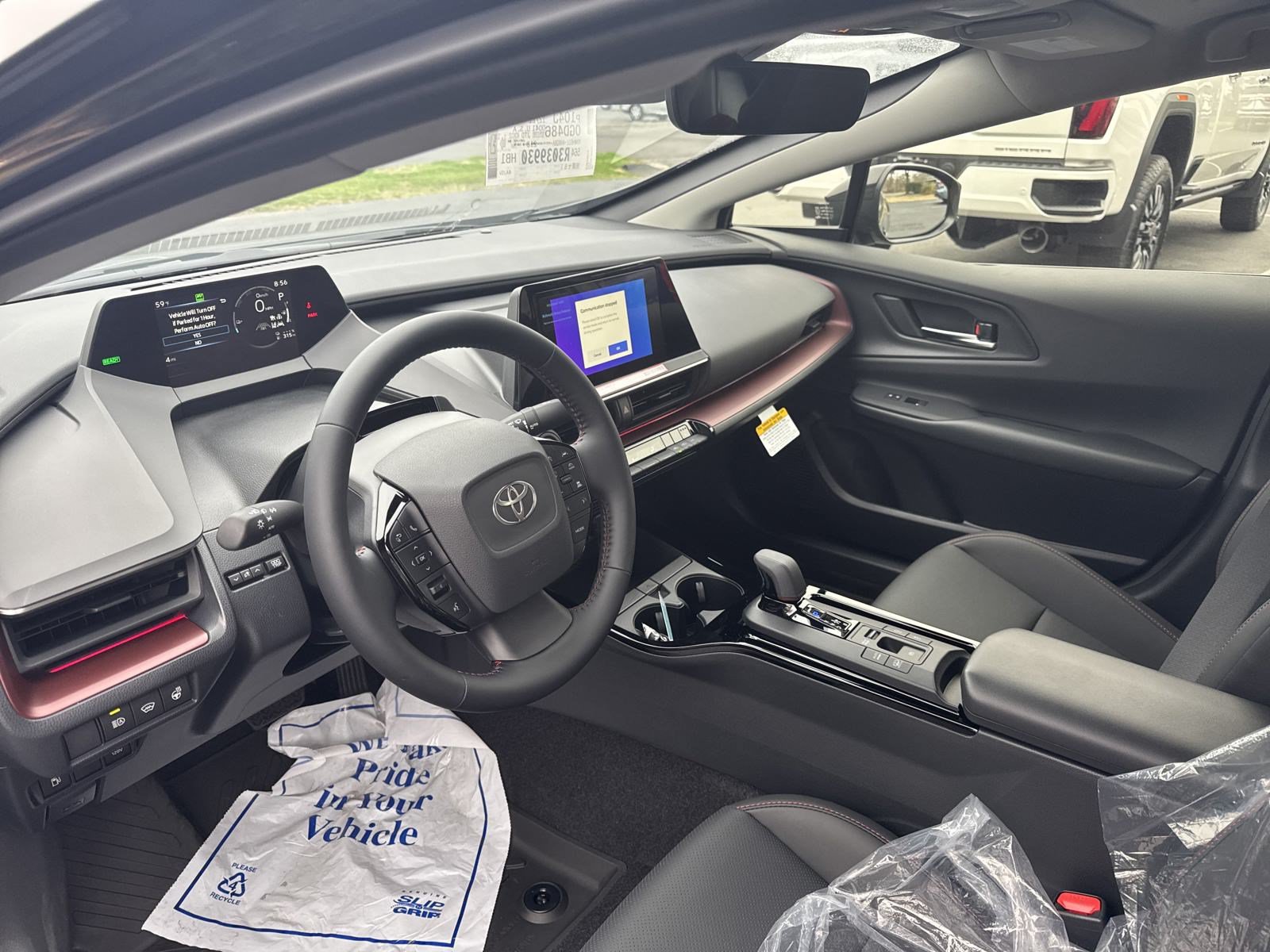 New 2024 Toyota Prius Prime FWD image 15