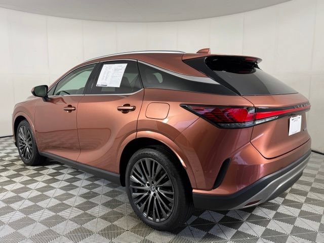 Used 2023 Lexus RX 350 FWD w/ Cold Area Package image 9