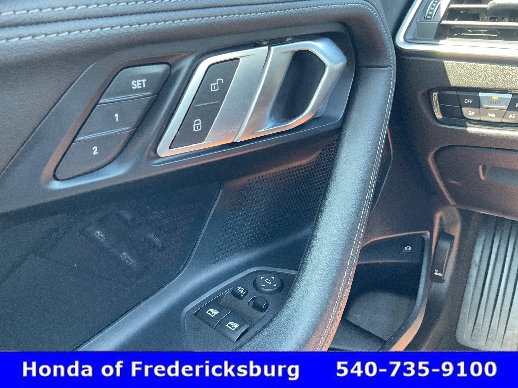 Used 2022 BMW 230i Coupe w/ Premium Package 2 RWD image 23
