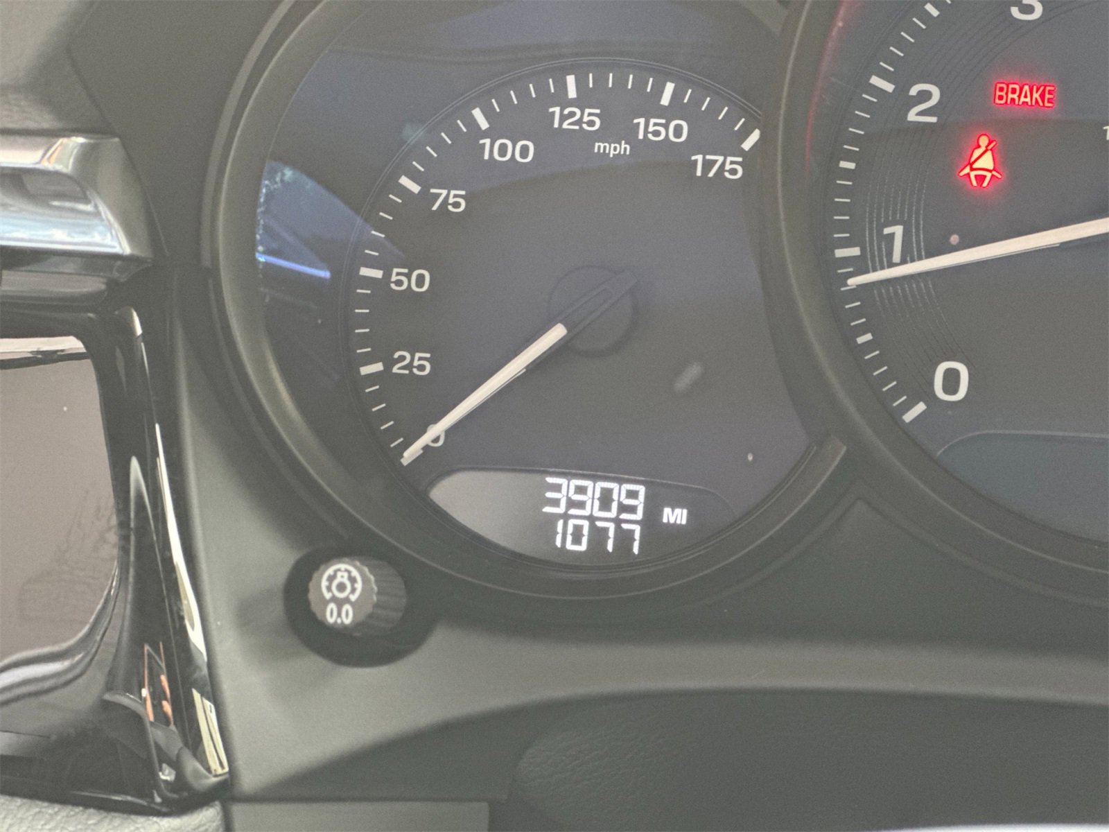 Used 2025 Porsche Macan image 30