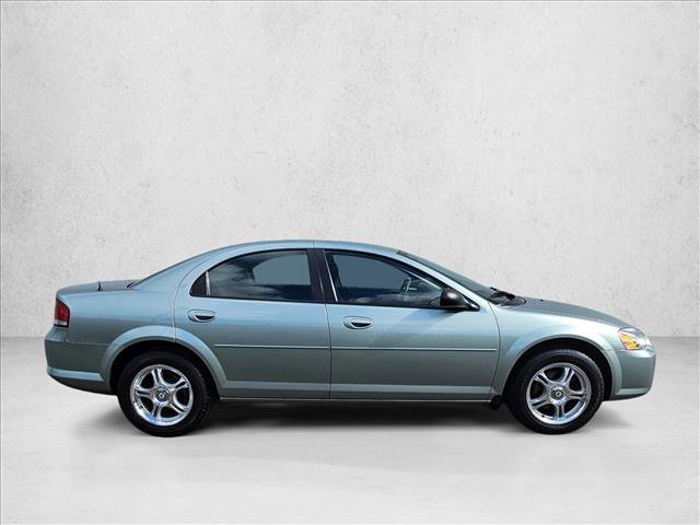Used 2005 Chrysler Sebring Touring FWD image 6