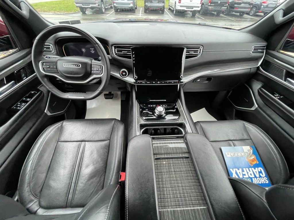 Used 2022 Jeep Wagoneer Series II AWD/4WD image 30