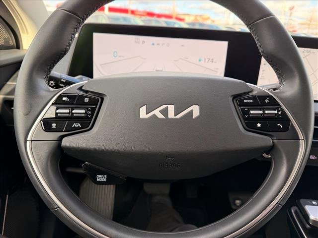 Used 2022 Kia EV6 Wind image 16