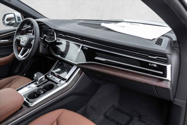 New 2027 Audi Q8 Premium Plus AWD/4WD image 25