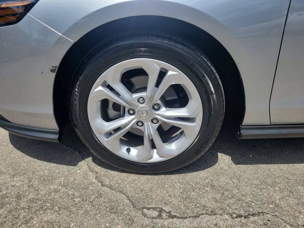 Used 2025 Honda Accord LX image 31