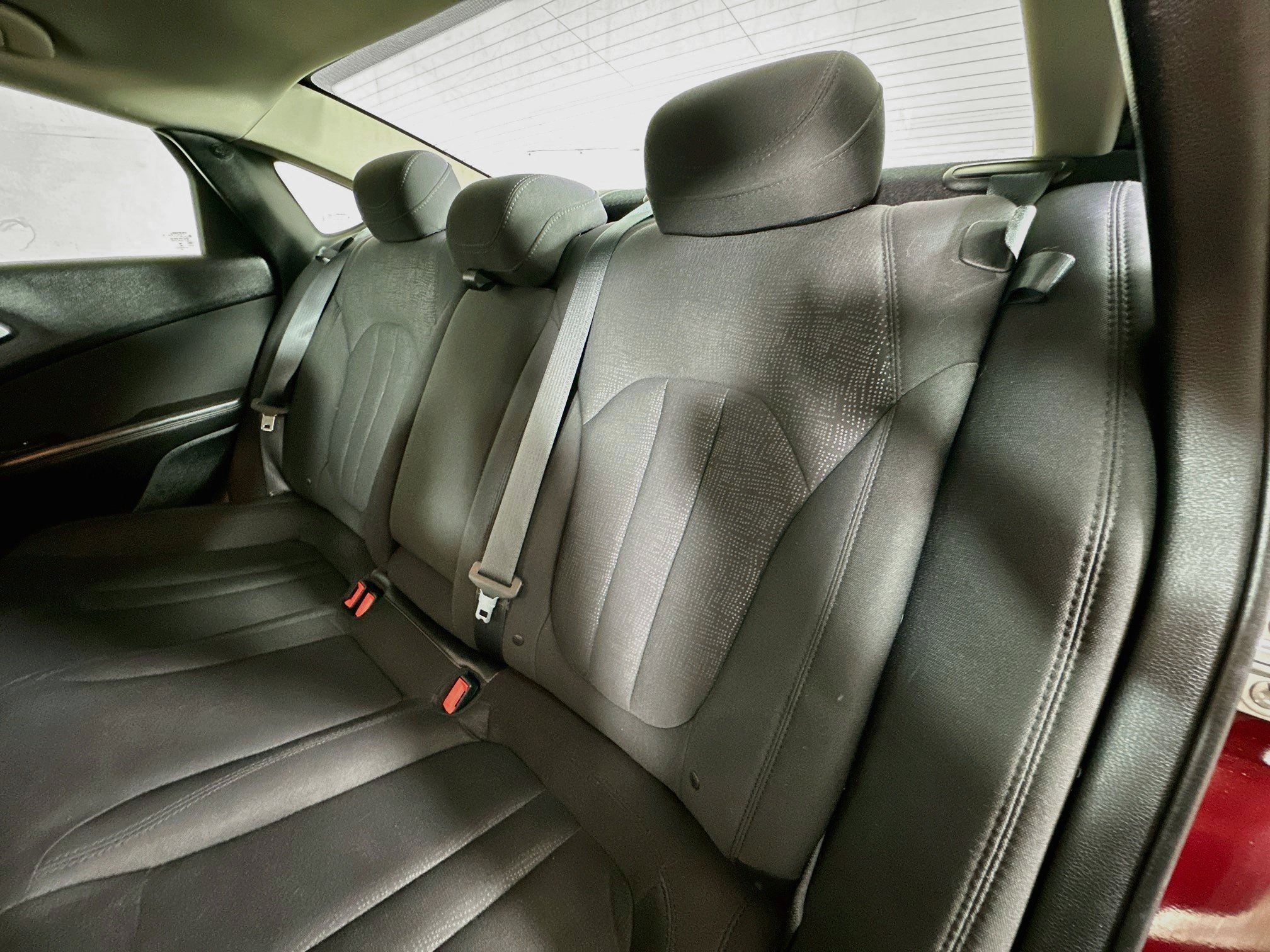 Used 2015 Chrysler 200 Limited w/ Convenience Group FWD image 22