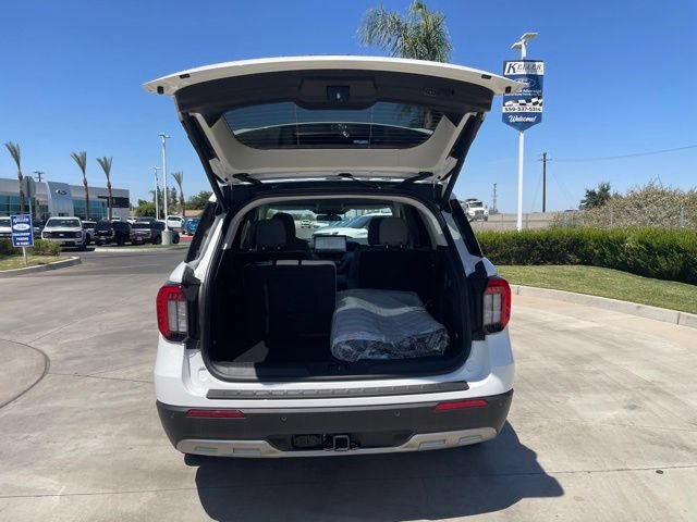 New 2026 Ford Explorer Active w/ Active Comfort Package RWD image 25