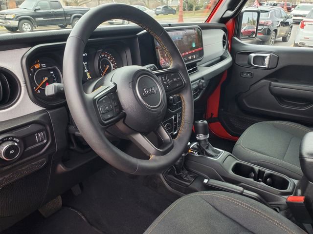Used 2024 Jeep Wrangler Sport S image 15
