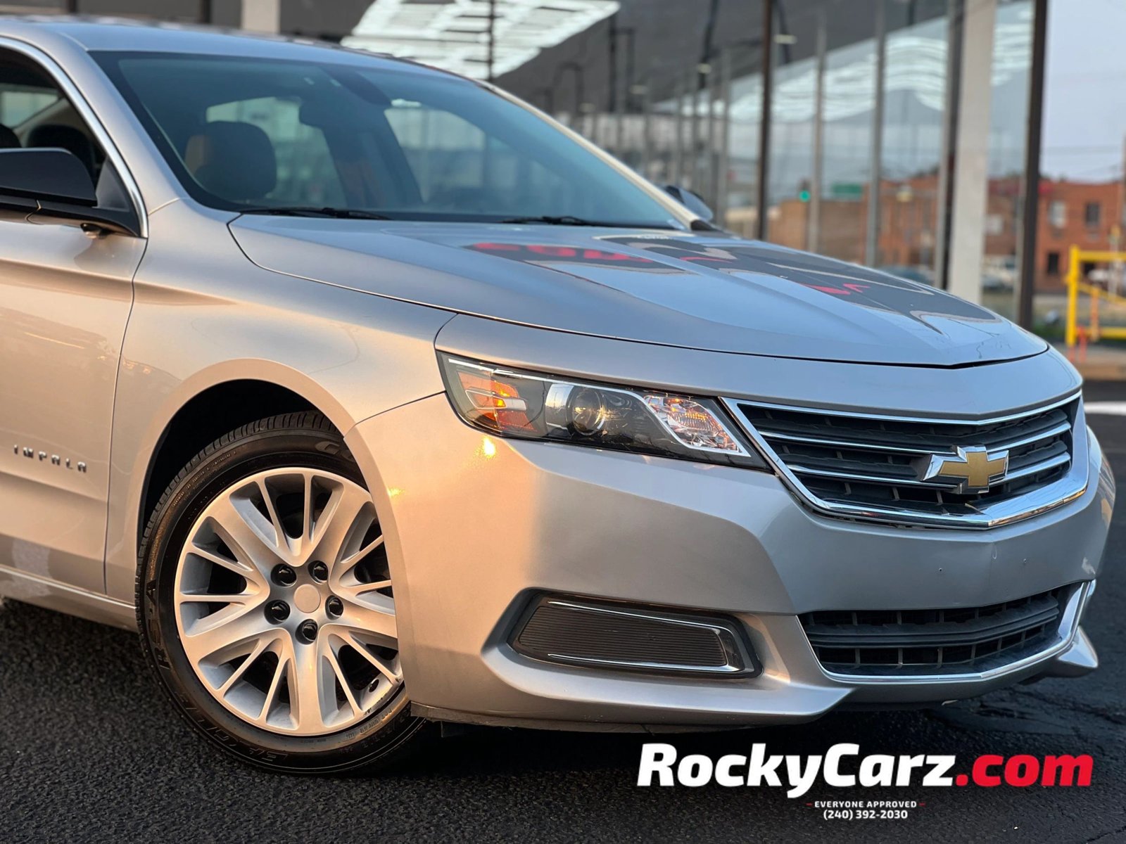 Used 2019 Chevrolet Impala LS FWD image 2