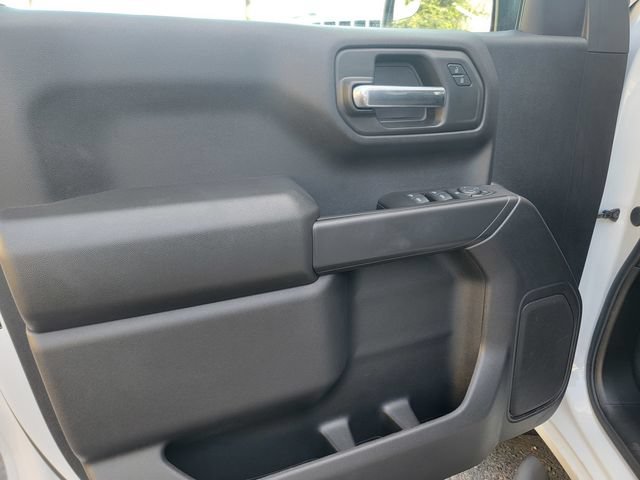 Used 2024 Chevrolet Silverado 1500 Custom Trail Boss w/ Turbomax Blackout Package AWD/4WD image 10