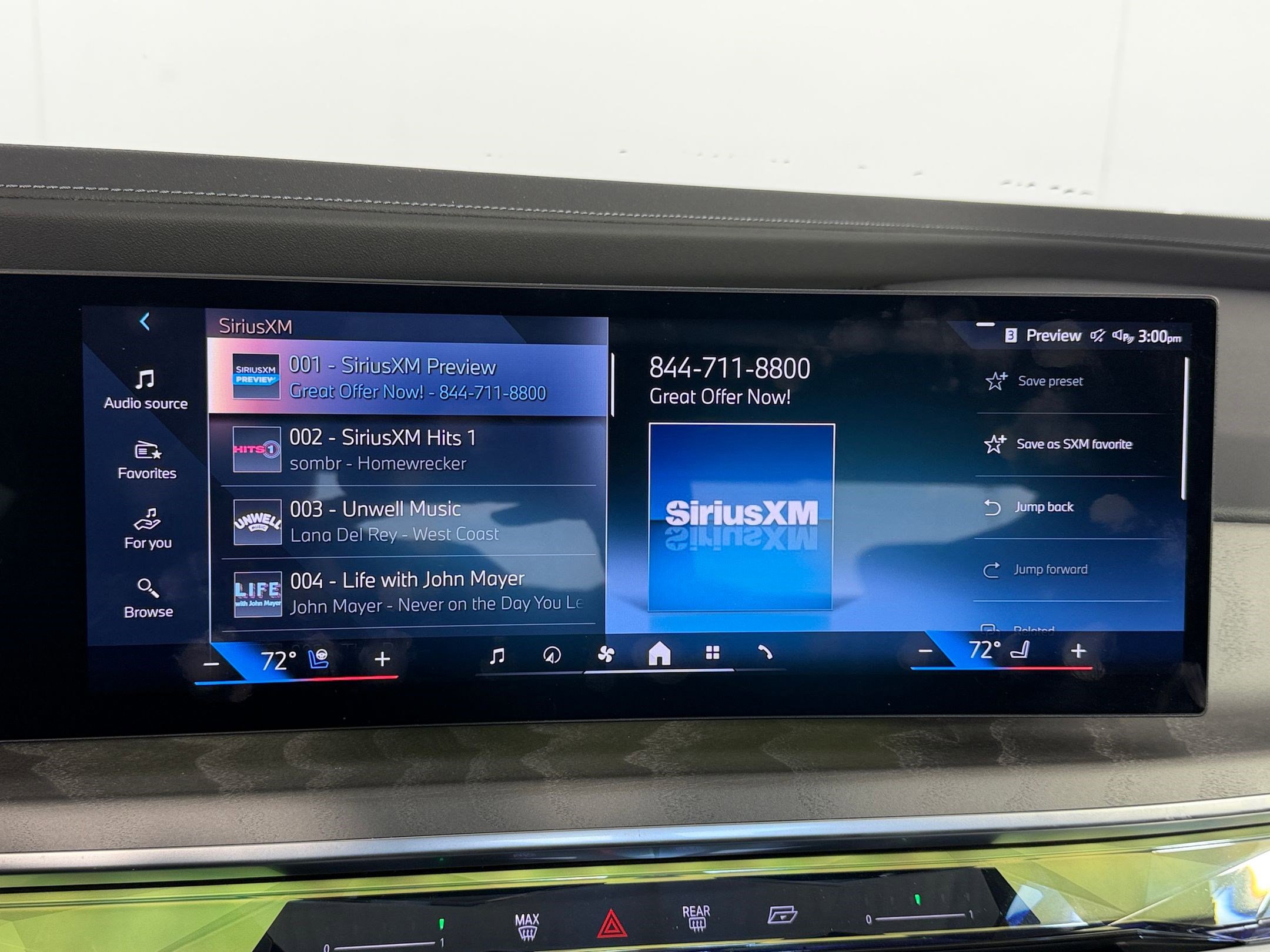 Certified 2024 BMW 760i xDrive w/ Executive Package AWD/4WD image 24