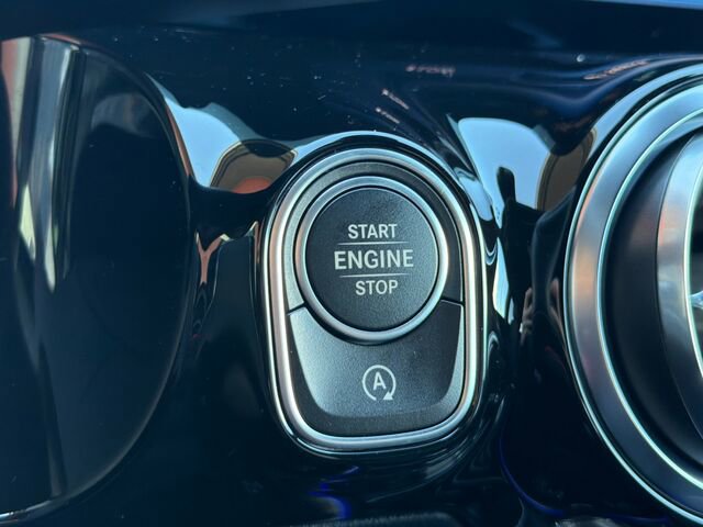 Certified 2025 Mercedes-Benz GLA 250 4MATIC image 26