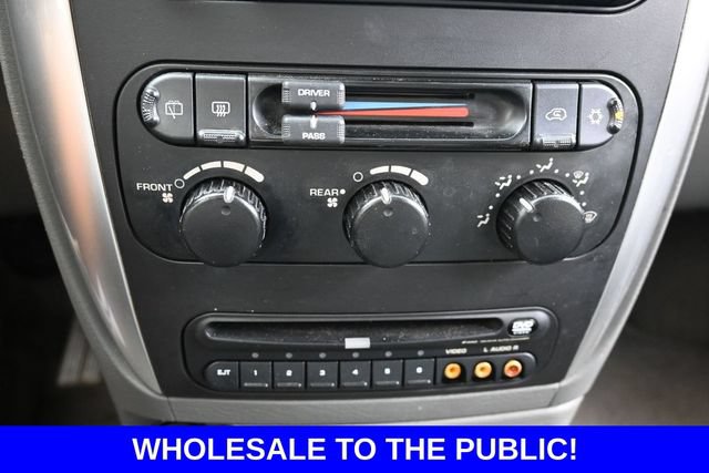 Used 2006 Dodge Grand Caravan SXT FWD image 24