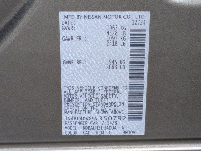 Used 2025 Nissan Altima 2.5 SV image 25